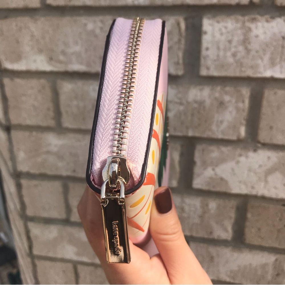 Nwt! Kate spade wallet - Picture 3 of 10